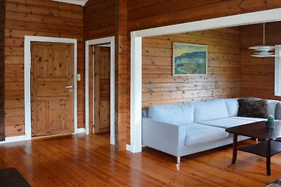 4 personas casa en Utvik-By Traum