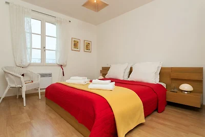 Geräumige Villa mit privatem Pool
