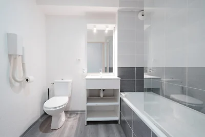 Schilderachtige ontsnapping aan de rand van h...