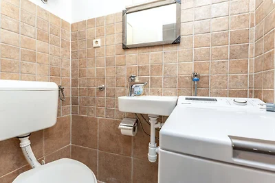 One Bedroom House with Terrace and Pool