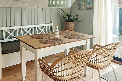 Modernes Kustenrefugium in Eno-By Traum