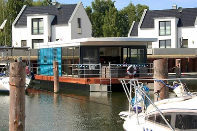 Schwimmender Komfort in Peenemünde