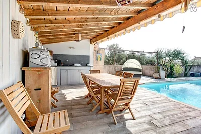 Confortevole villa con piscina privata