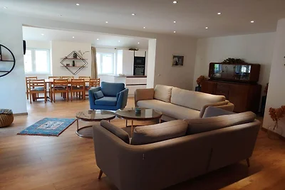 Seaside Apartment Šolta-Three Bedroom Apartme...