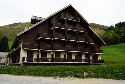 Appartamento a La Chal vicino alle piste di...