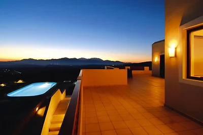 Villa, Choudetsi