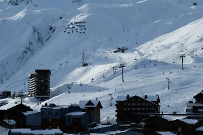 Funktionelle Wohnung · In der Nähe der Pisten...