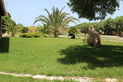 Vakantiehuis in Calasetta Sardinië met tuin