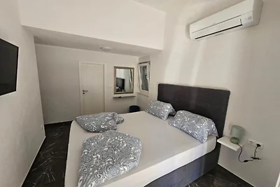 Spacious Villa With Outdoor Swimming Pool in ...