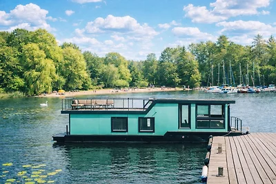 Schwimmendes Ferienhaus in Berlin