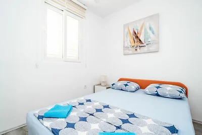 Apartment & Rooms Alan - Double Room with Sha...