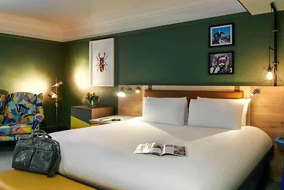 Bristol Grand Hotel by Sunday Junior Suite