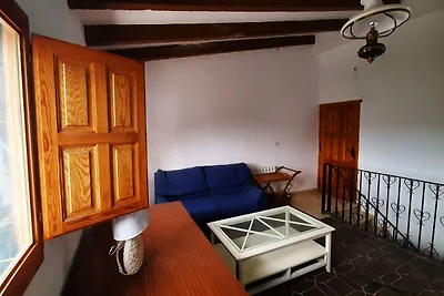Villa in Valencia mit Pool und Weingut