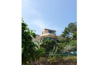 à la Villa Bleu
