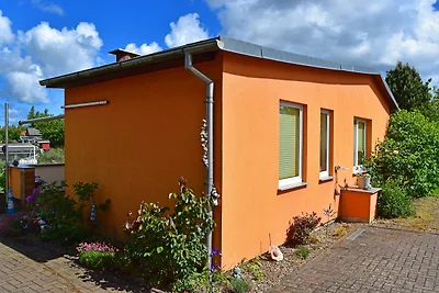 Idyllischer Bungalow an der Ostseeküste