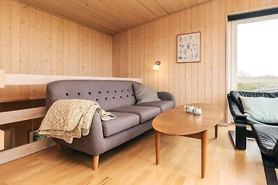 Gepflegtes Ferienhaus in Faborg