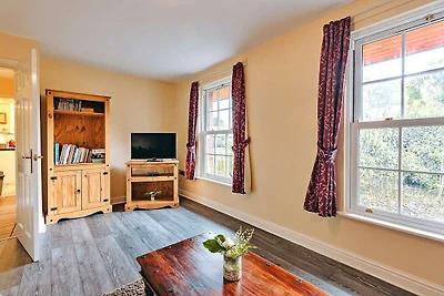 2 bedroom cottage in Dorrington, No Deposit