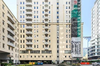 Casa nel centro di Varsavia con garage