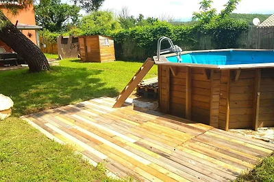 Confortevole casa colonica con piscina...