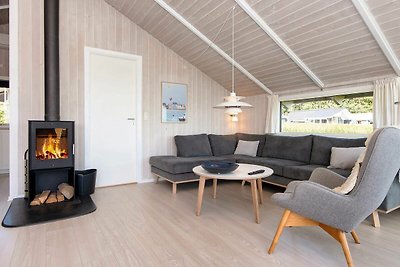 6 Personen Ferienhaus in Sjølund-By Traum