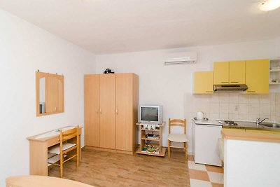 Apartments Skurla - Studio Apartment with Ter...