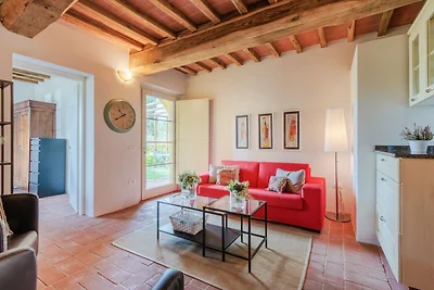 Appartamento di campagna con piscina in...