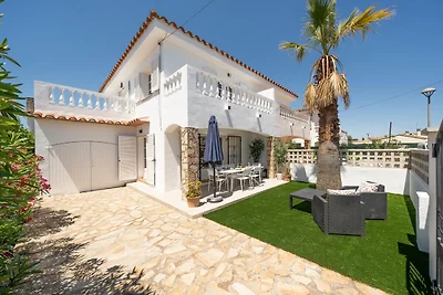 3 Schlafzimmer Villa in ​​L'Escala