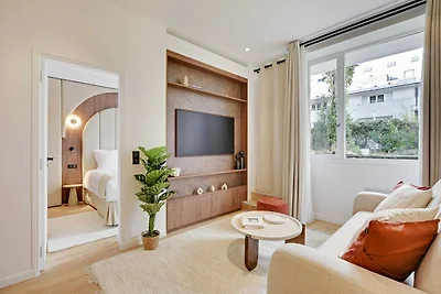 Neu renovierte Wohnung im Herzen des 18.