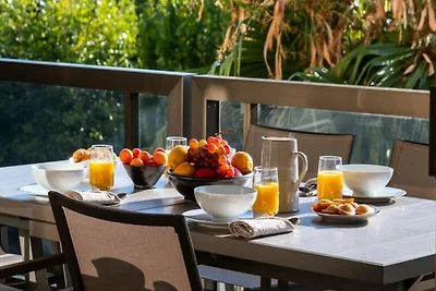 Apartment in Palm Beach in der Nähe von Mouré...