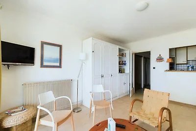 Apartment in Les Sables mit Meerblick