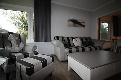 Wellnessferienhaus in Tating mit Whirlpool un...