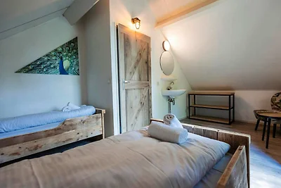 Ruhiger Bungalow in Ufernähe