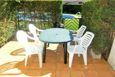 Ferienhaus in Estartit mit Terrasse
