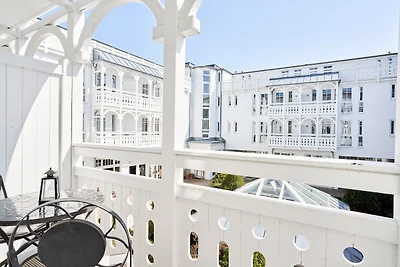 Moderno appartamento per vacanze con balcone ...