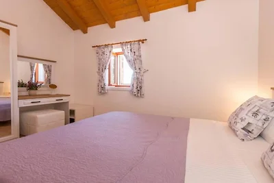 The Grandfather Villa – Heated Pool Retreat