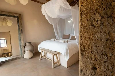 Cascina ad Aljezur con piscina salata