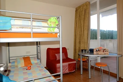 Modern Apartment for Five people