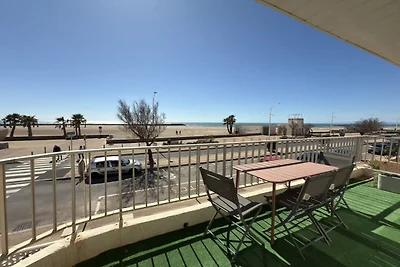 Apartment am Meer mit Balkon und Terrasse