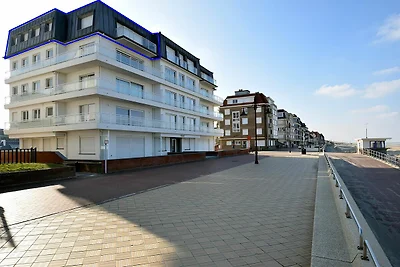Appartement in De Haan bij Strand