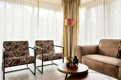Gepflegtes Haus in Earnewâld mit Spa und...