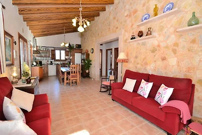 Haus in Ariany mit Pool und ruhiger Lage