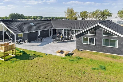 24 osob apartament w Hasselberg