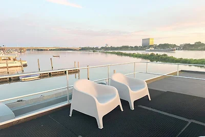 Harbour Marina Lodge für 6 Personen