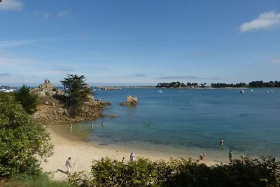 Nettes Ferienhaus nahe Strand