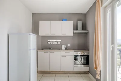 Appartamento contemporaneo a Novalja con...