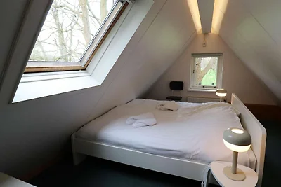 Friesisches Bauernhaus mitten in der Natur
