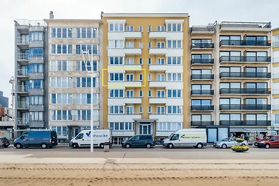Wohnung in Koksijde mit Meeresstrand