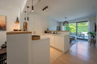 Gelijkvloers appartement met tuin