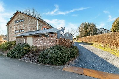 Schönes Ferienhaus mit Sauna und Whirlwanne