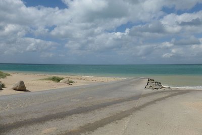 Vakantiehuis in Gouville met zeestrand-voorhe...